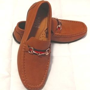 Mario Lopez 5.5 horse bit moccasins with red n green ribbon
